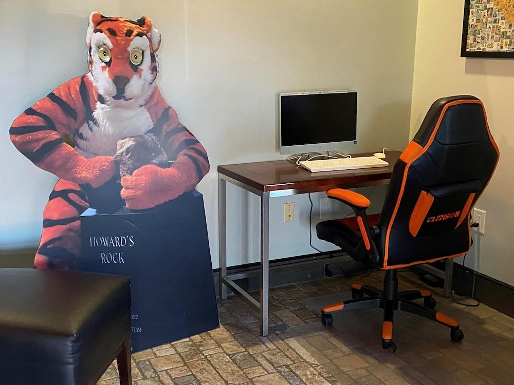 Inn At Clemson Εξωτερικό φωτογραφία