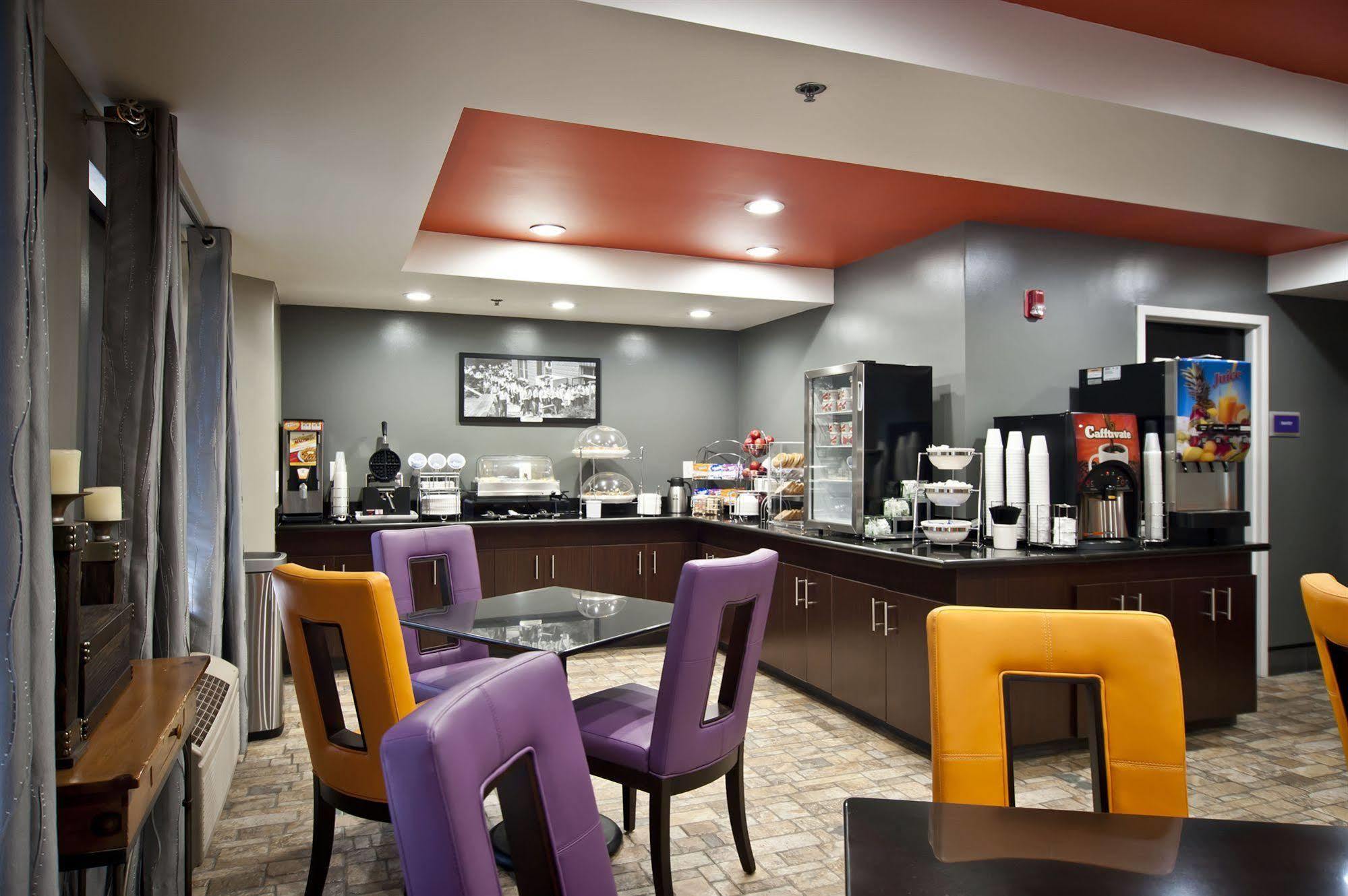 Inn At Clemson Εξωτερικό φωτογραφία